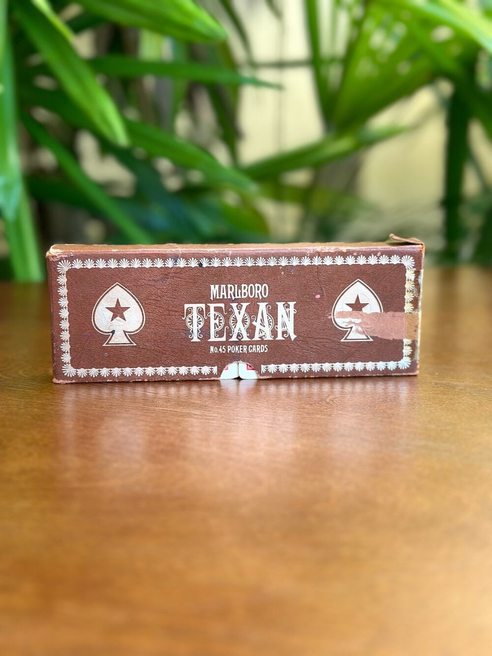 Vintage Marlboro Texan No 45 Poker Playing Cards and Holder